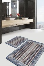 - PaspasTakimi-2li-Set1190-Gorsel-2 - Realhomes 2'li Set Mavi Zeminde Kilim Motifli Hereke Desenli Etnik Motifler Avangarde 2'li Banyo & Mutfak Paspas Takımı Realhomes
