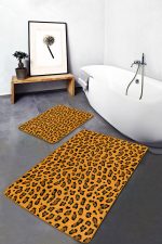 - PaspasTakimi-2li-Set1591-Gorsel-5 - Realhomes 2'li Set Kahverengi - Turuncu Zeminde Post Motifli Leopar Desenli Sade & Şık Klasik 2'li Banyo & Mutfak Paspas Takımı Realhomes