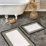 2'li Set Siyah - Beyaz Zeminde Çerçeveli Motifli Klasik Desenli Avangarde Geometrik  2'li Banyo & Mutfak Paspas Takımı Realhomes