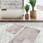 2'li Set Sarı - Krem Zeminde Kanvas Motifli Duvar Desenli Eskitme Motifli Vintage  2'li Banyo & Mutfak Paspas Takımı Realhomes