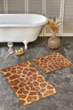 - Realhomes - Realhomes 2'li Set Kahverengi Zeminde Zürafa Motifli Kürk Desenli Sade & Şık Klasik 2'li Banyo & Mutfak Paspas Takımı Realhomes