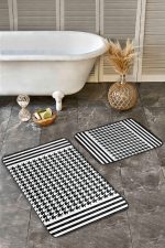 2'li Set Siyah - Beyaz Zeminde Kazayağı Motifli Geometrik Desenli Geometrik Klasik  2'li Banyo & Mutfak Paspas Takımı Realhomes