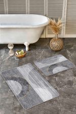 - Realhomes - Realhomes  2'li Set Gri Zeminde Çizgili Motifli Geometrik Desenli Geometrik Klasik  2'li Banyo & Mutfak Paspas Takımı Realhomes
