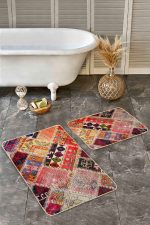- Realhomes - Realhomes  2'li Set Kırmızı Zeminde Patchwork Motifli Kırkyama Desenli Vintage Etnik Motifler  2'li Banyo & Mutfak Paspas Takımı Realhomes
