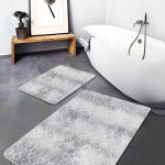 2'li Set Gri Zeminde Çerçeveli Motifli Dokuma Halı Desenli Geometrik Sade & Şık  2'li Banyo & Mutfak Paspas Takımı Realhomes