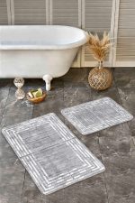 - Realhomes - Realhomes  2'li Set Gri - Beyaz Zeminde Çerçeveli Motifli Antik Desenli Geometrik Eskitme Motifli  2'li Banyo & Mutfak Paspas Takımı Realhomes