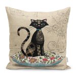 - Petek-12420-Gorsel - Realhomes Realhomes Krem Zemin Minder Üzerinde Siyah Kedi Tasarımlı Karakalem Motifli Yastık Kırlent Kılıfı Realhomes