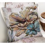 Realhomes Karakelem Çizimli Renklendirilmiş Gül Çiçek Motifli Dijital Baskılı Yastık Kırlent Kılıfı Realhomes