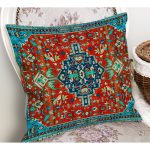 - Petek-K12400-Gorsel-1 - Realhomes Realhomes Kırmızı Mavi Eskitme Motifli Madalyon Tasarımlı Dekoratif Yastık Kırlent Kılıfı Realhomes