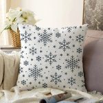 - Rasel-K12395-Gorsel - Realhomes  Realhomes Beyaz Zeminli Kar Taneleri Dijital Baskılı Yastık Kırlent Kılıfı Realhomes