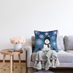 - Rasel-K12396-Gorsel-1 - Realhomes  Realhomes Mavi Zeminli Kar Taneleri Motifli Kardan Adam Tasarımlı Yastık Kırlent Kılıfı Realhomes