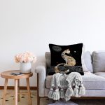 - Rasel-K12421-Gorsel-1 - Realhomes  Realhomes Siyah Zemin Mandala Desenli Kedi Tasarımlı Dijital Baskılı Modern Yastık Kırlent Kılıfı Realhomes