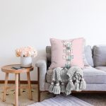 - Rasel-Kc10542-Gorsel-1 - Realhomes  Realhomes Sevimli Tavşan Pembe Temalı Seksek Tasarım Çocuk & Genç Odası Modern Yastık Kırlent Kılıfı Realhomes