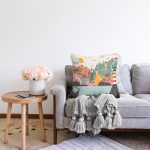 - Rasel-Kc10621-Gorsel-1 - Realhomes Realhomes Renkli Mahalle Tasarımlı Oyun Yollu Çocuk & Genç Odası Modern Yastık Kırlent Kılıfı Realhomes