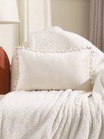 - 2 - Realhomes  Kırık Beyaz Renkli Dikdörtgen Ponponlu Yastık Kırlent Kılıfı Realhomes