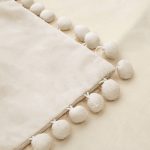 - 4 - Realhomes  Kırık Beyaz Renkli Dikdörtgen Ponponlu Yastık Kırlent Kılıfı Realhomes