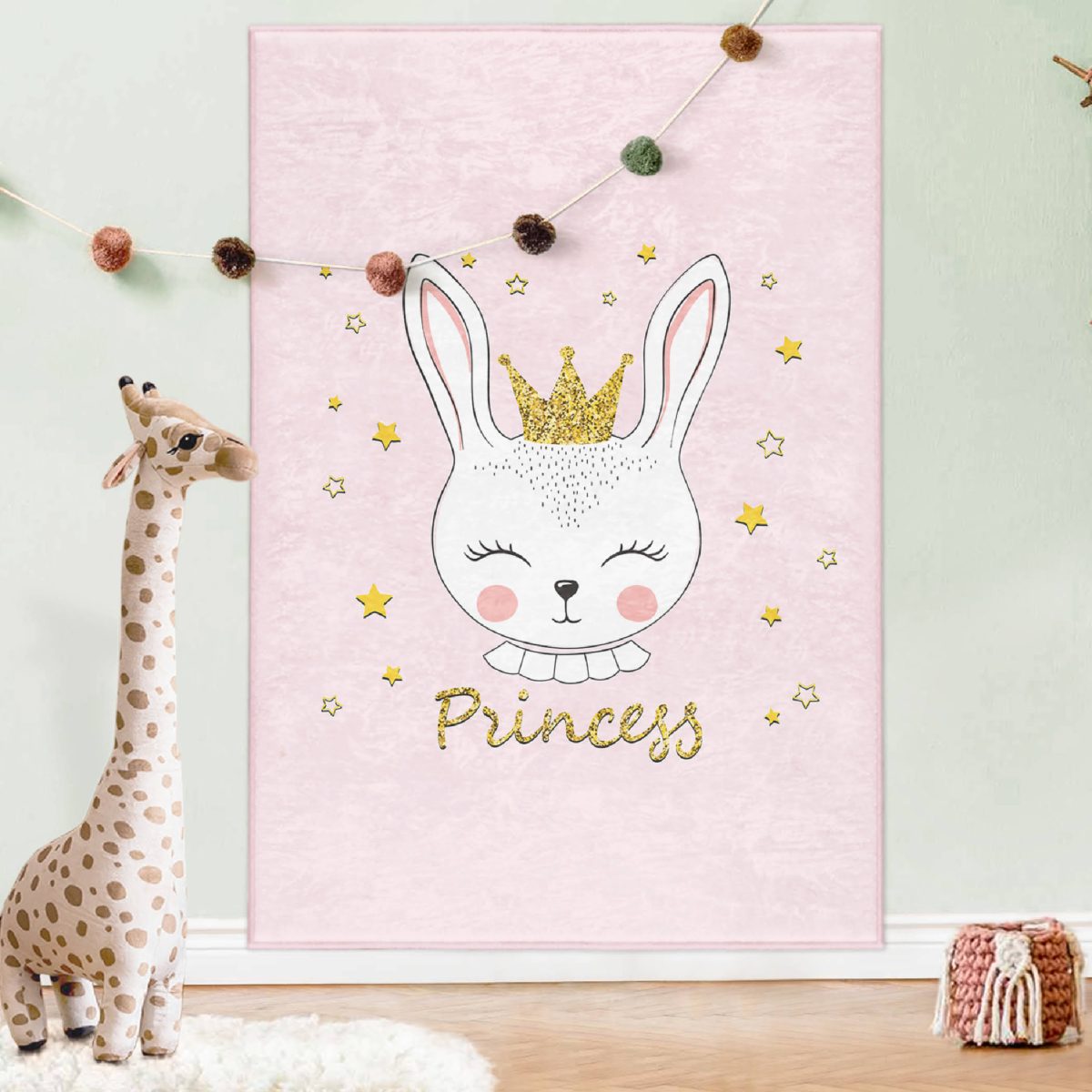 Pembe Zemin Taçlı Kedi Princess Temalı Çocuk & Genç Odası Makinede Yıkanabilir Kaymaz Tabanlı Dikdörtgen & Kare Dekoratif Özel Ölçü Çocuk Halısı Realhomes