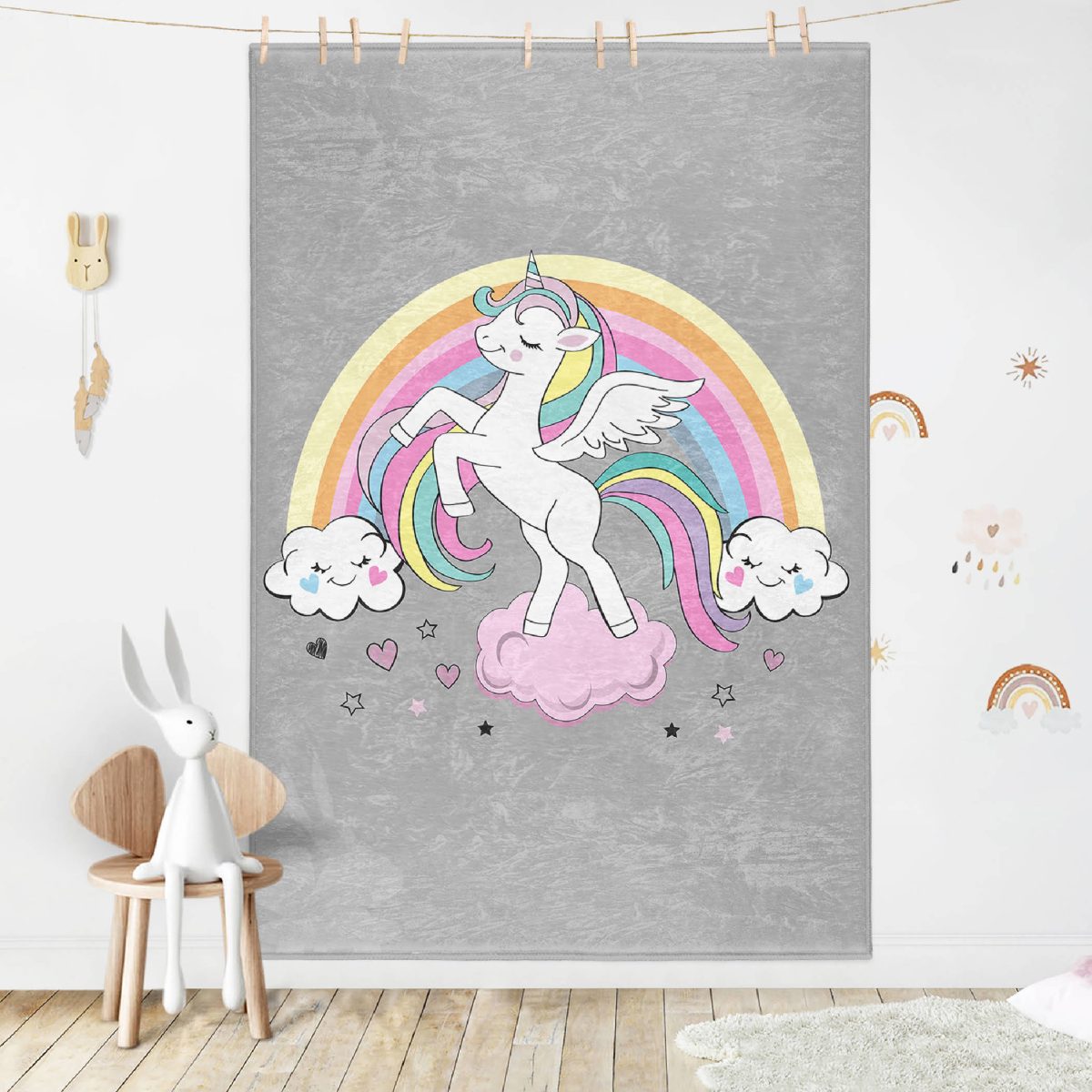 Gri Zeminde Unicorn At Ve Kalpler Tasarımlı Çocuk & Genç Odası Makinede Yıkanabilir Kaymaz Tabanlı Dikdörtgen & Kare Dekoratif Özel Ölçü Çocuk Halısı Realhomes