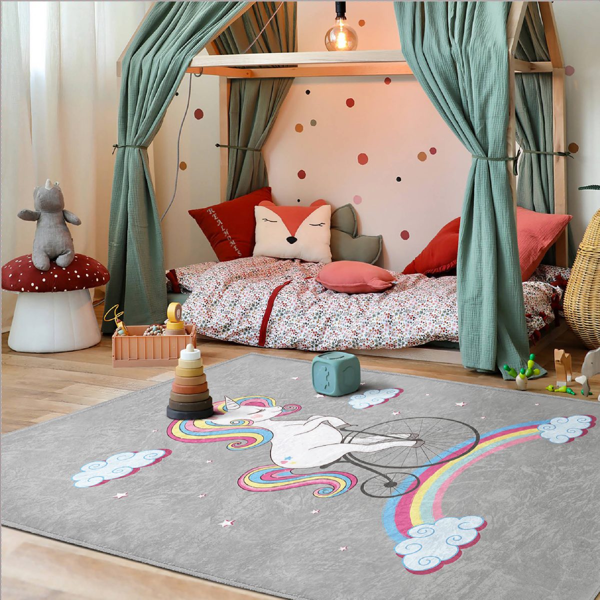 Gri Zeminde Bisiklet Ve Unicorn Tasarımlı Çocuk & Genç Odası Makinede Yıkanabilir Kaymaz Tabanlı Dekoratif Pamuk Tabanlı Dikdörtgen Çocuk Halısı Realhomes