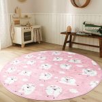 - RealHomes Dijital Baskılı Kaymaz Tabanlı Comfort Çocuk Odası Yuvarlak Halı - Realhomes  Pembe Zeminde Koyun Motifli Çocuk & Genç Odası Makinede Yıkanabilir Kaymaz Tabanlı Yuvarlak Çocuk Halısı Realhomes